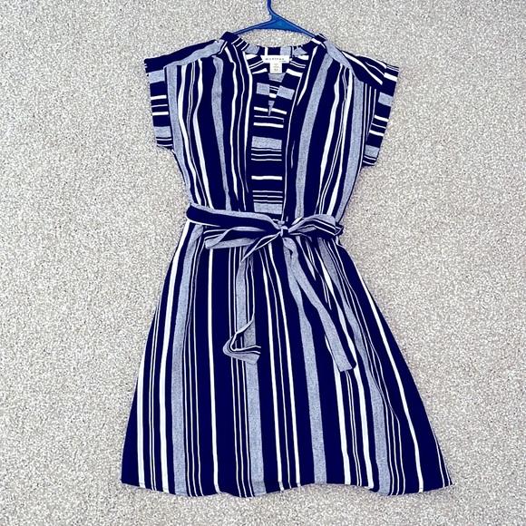 Monteau Dresses & Skirts - Striped summer dress